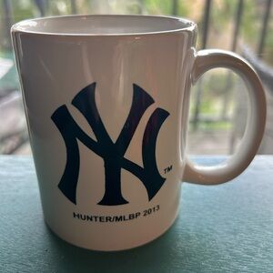 New York Yankees 2013 mug. MLB